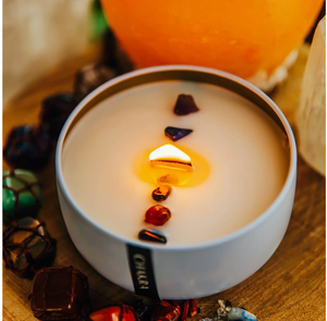 Chakra Balance 6.5oz Wooden Wick Candle - Smudge